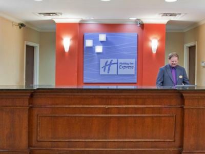 Hotel Express & Greenville-i-85 & Woodruff Road By Ihg