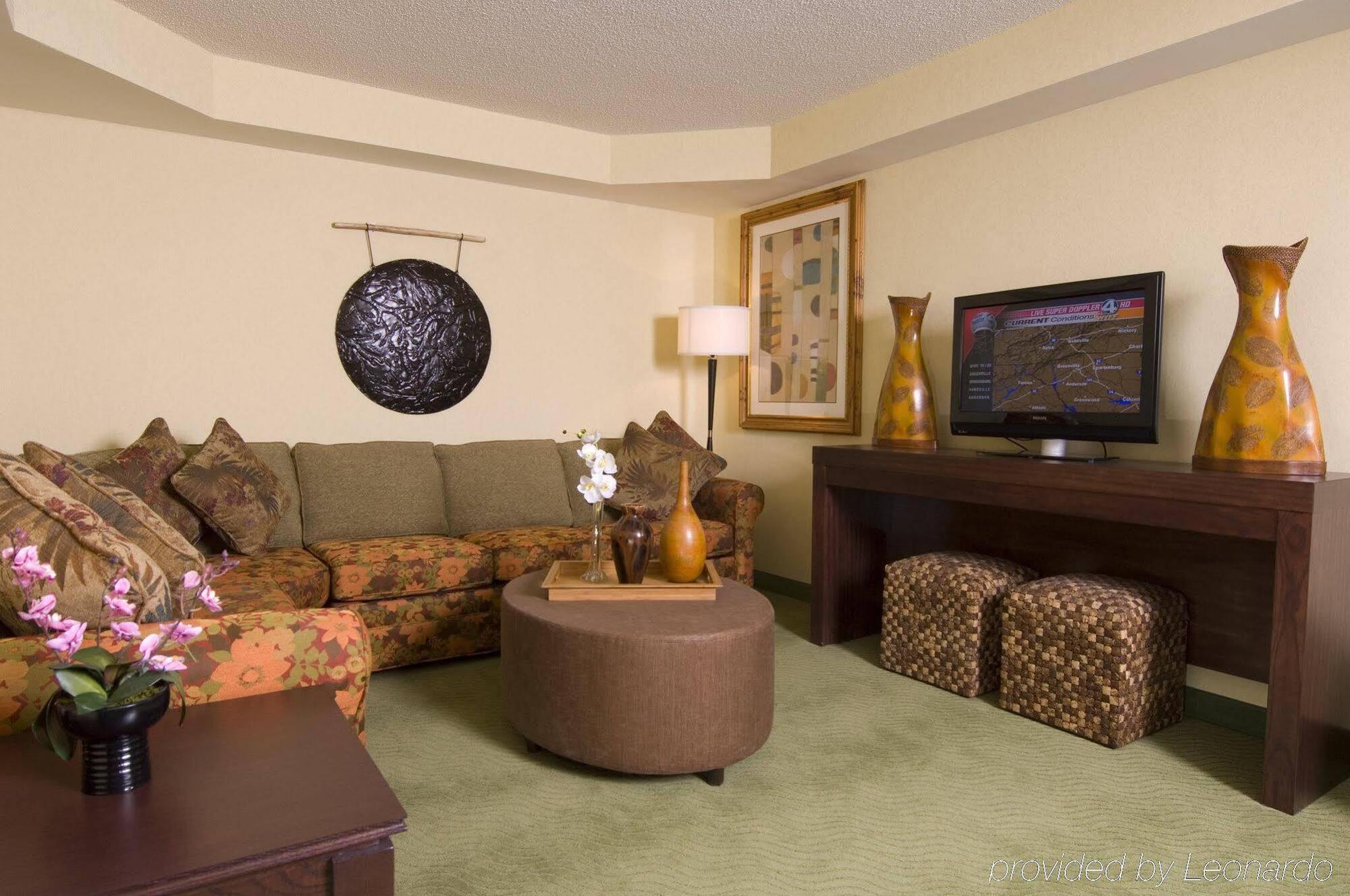 Express & Greenville-i-85 & Woodruff Road By Ihg